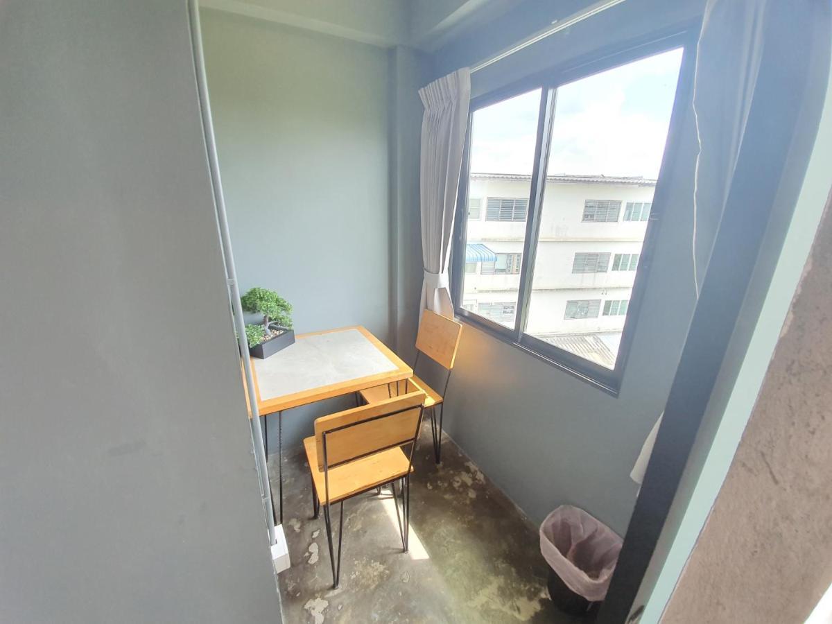 Sleep Airport Chiang Mai Bed & Breakfast Exterior foto