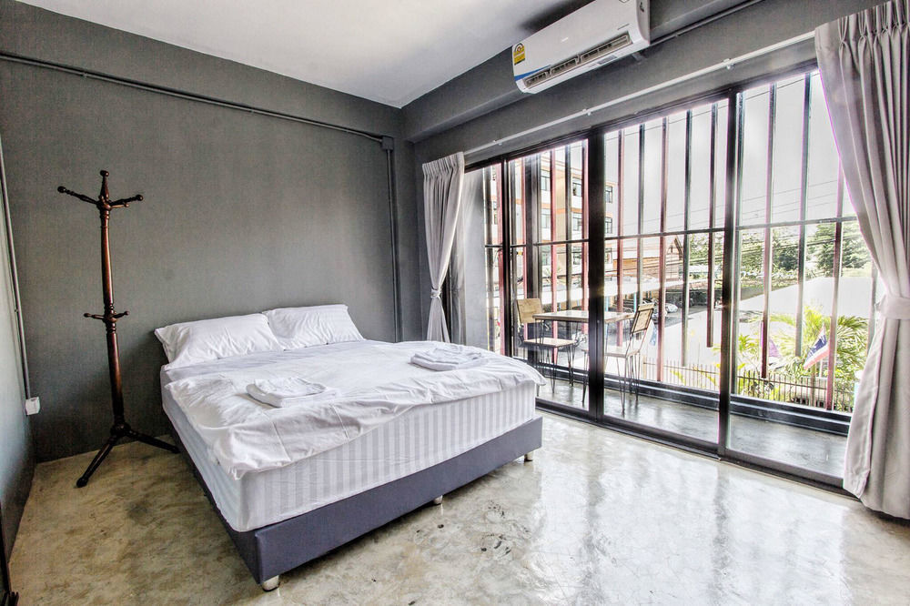 Sleep Airport Chiang Mai Bed & Breakfast Exterior foto