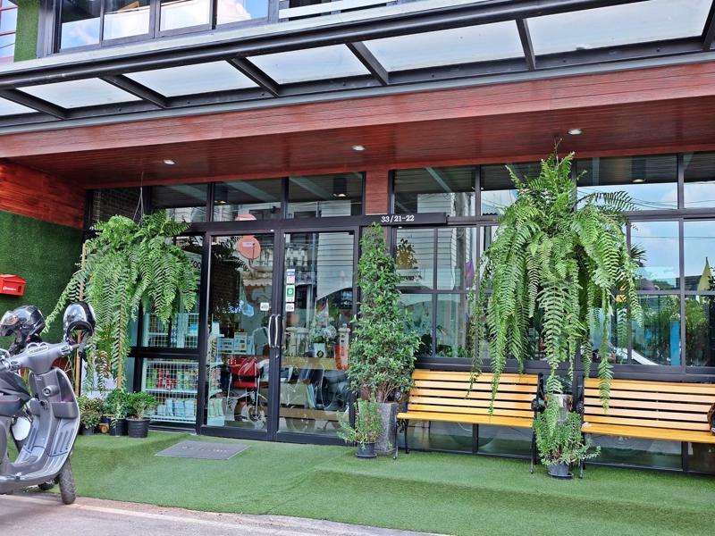 Sleep Airport Chiang Mai Bed & Breakfast Exterior foto